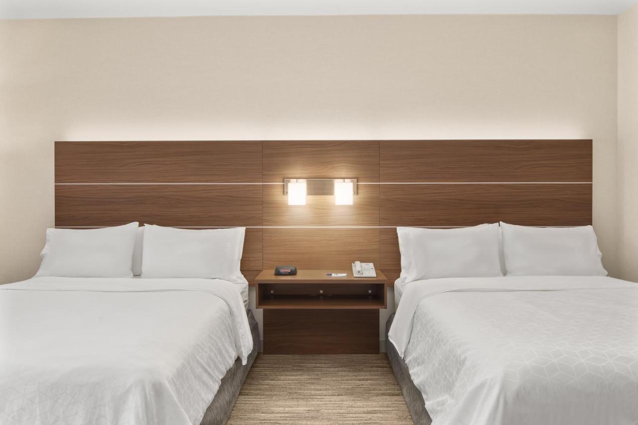 Holiday Inn Express Hotel & Suites Sacramento Airport Natomas, An Ihg Hotel Номер фото