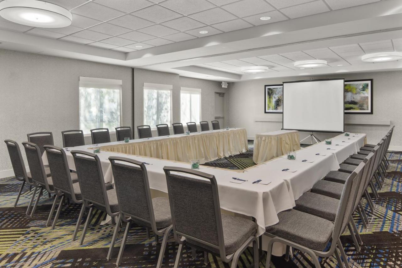 Holiday Inn Express Hotel & Suites Sacramento Airport Natomas, An Ihg Hotel Экстерьер фото