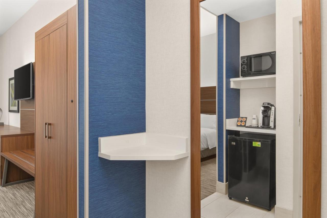 Holiday Inn Express Hotel & Suites Sacramento Airport Natomas, An Ihg Hotel Номер фото
