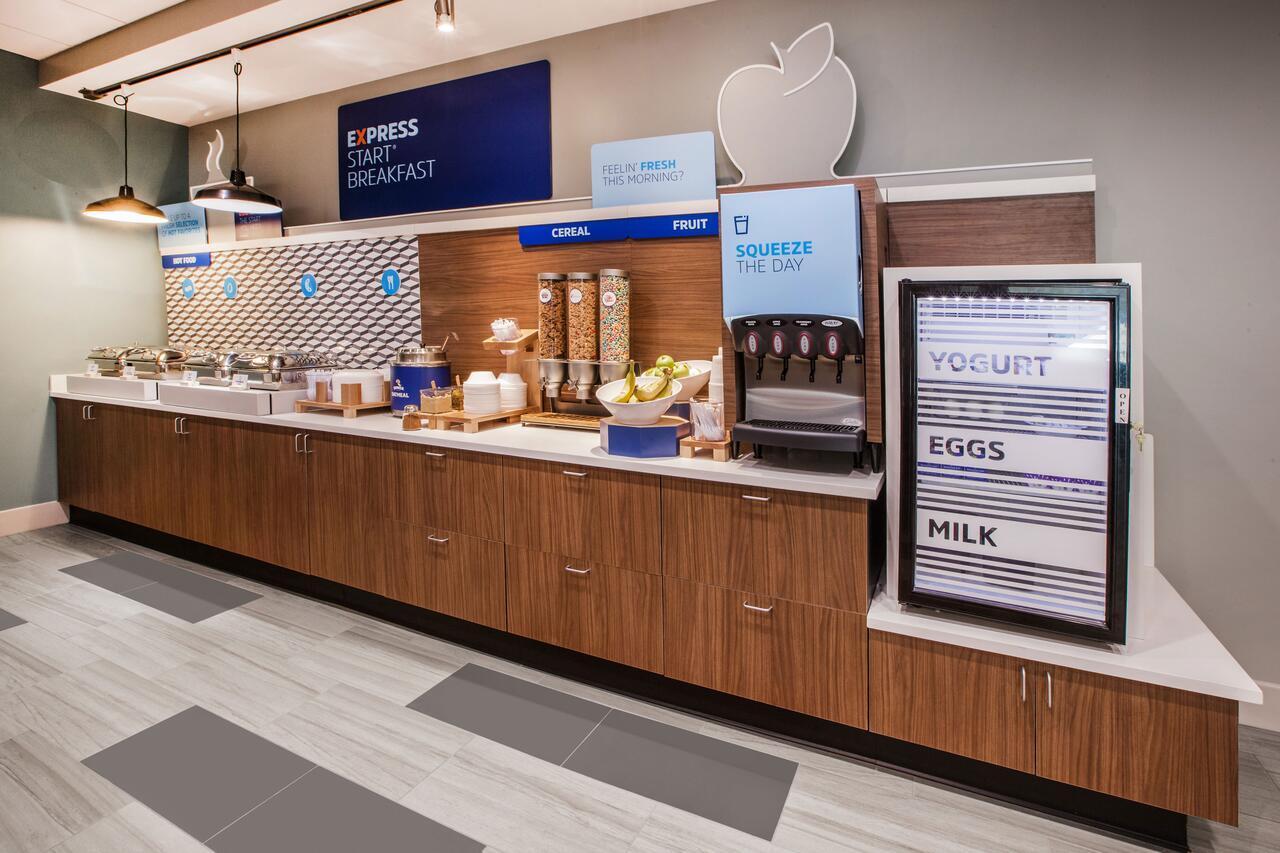 Holiday Inn Express Hotel & Suites Sacramento Airport Natomas, An Ihg Hotel Экстерьер фото